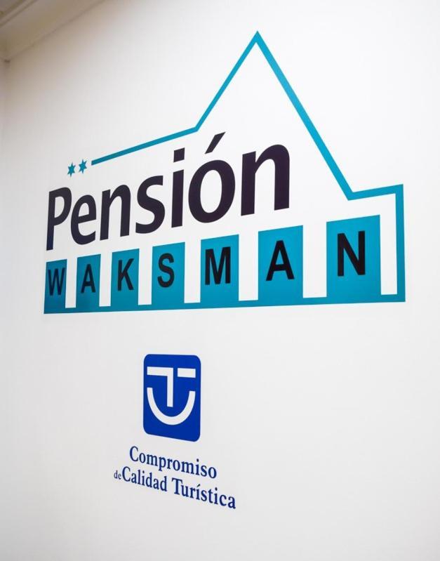 Pension Waksman Valencia Bagian luar foto