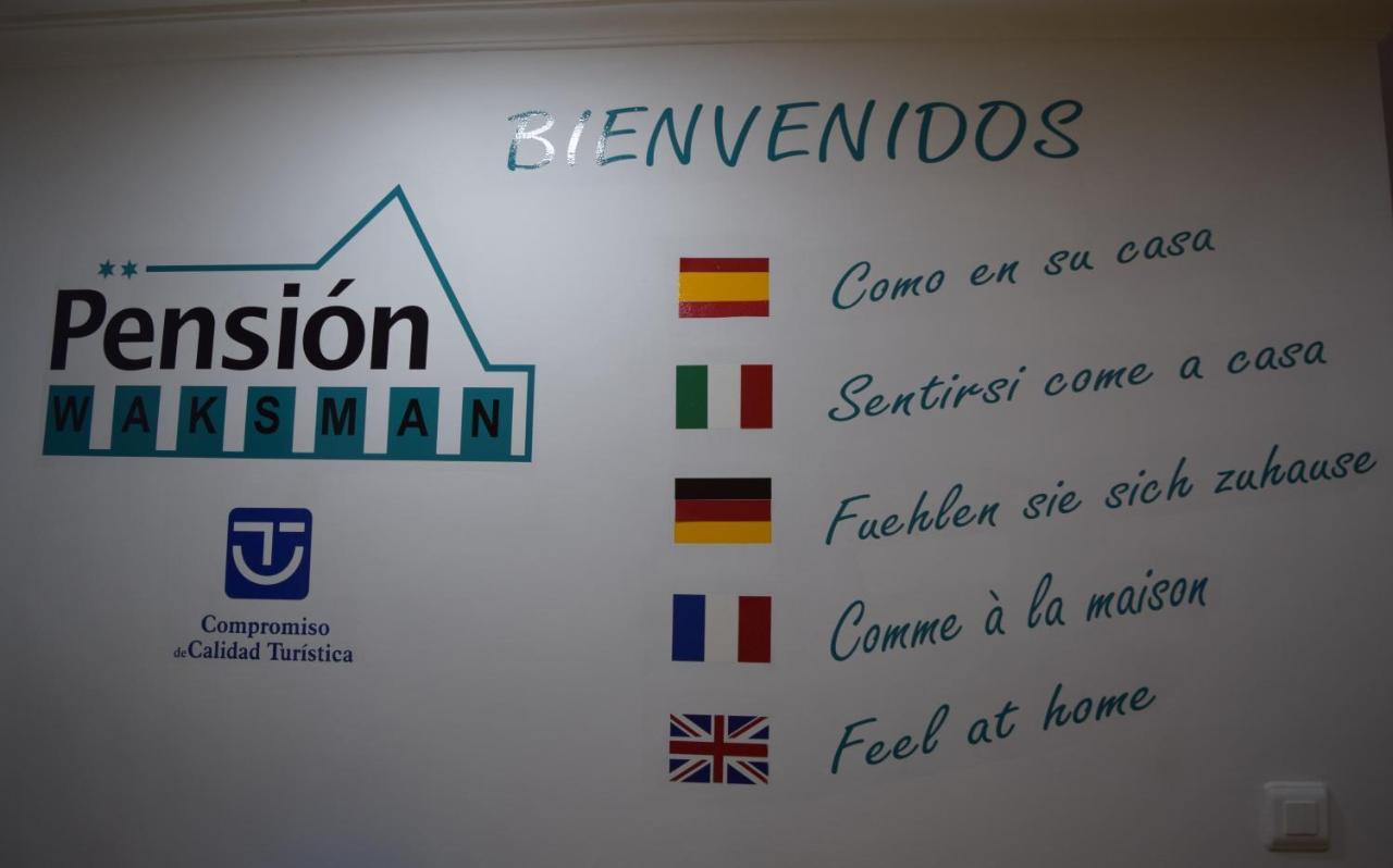 Pension Waksman Valencia Bagian luar foto