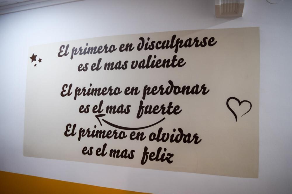 Pension Waksman Valencia Bagian luar foto