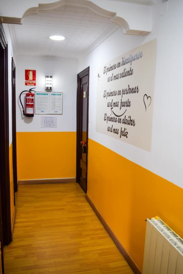 Pension Waksman Valencia Bagian luar foto