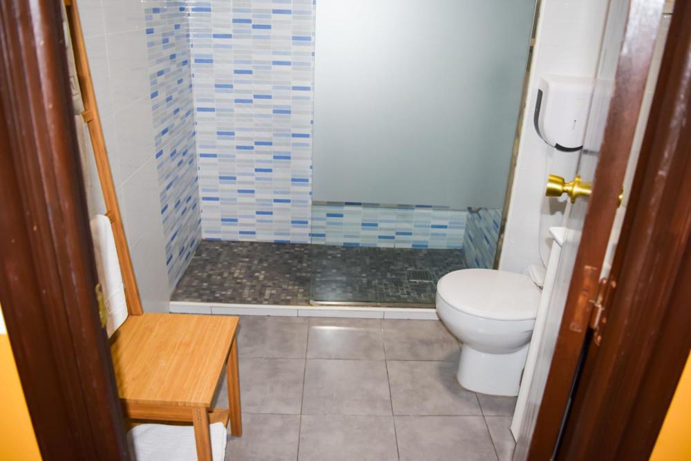 Pension Waksman Valencia Bagian luar foto