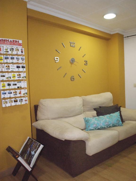 Pension Waksman Valencia Bagian luar foto
